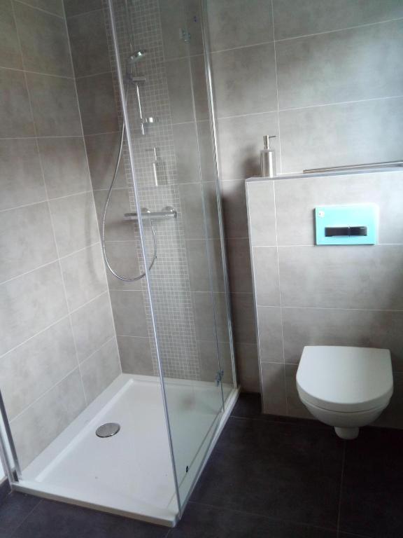 Several Different Rooms, Newly Furnished, In A New House In Vichten Eksteriør bilde